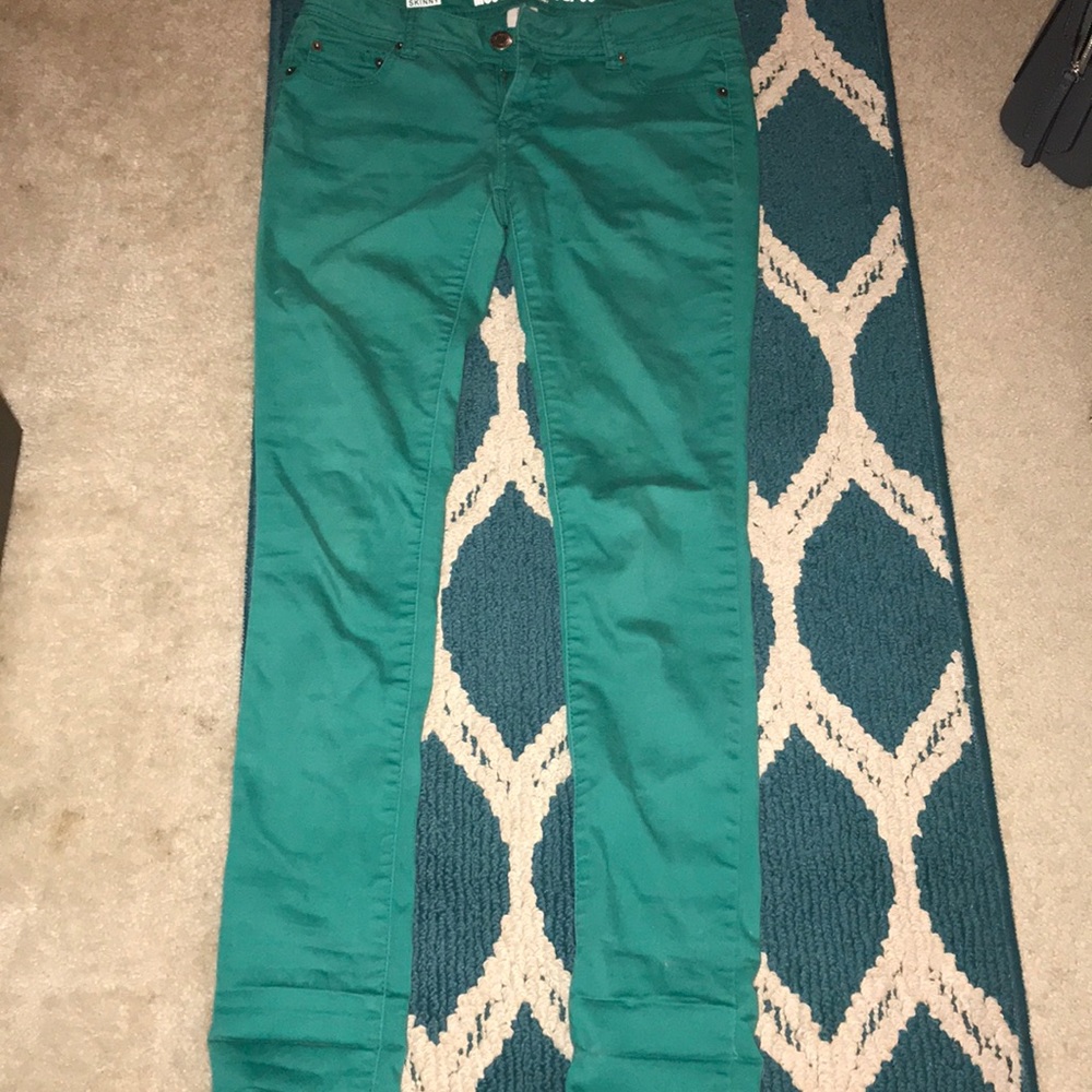 Skinny jeans